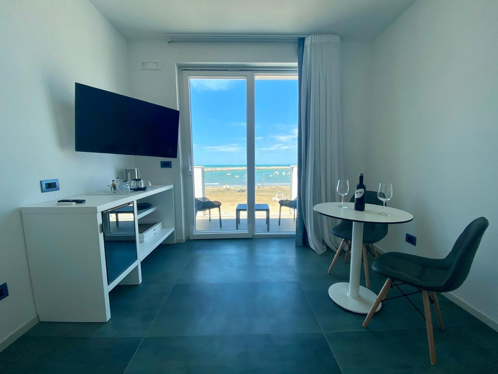 Marina Bay Beach Suites ペスキチ エクステリア 写真