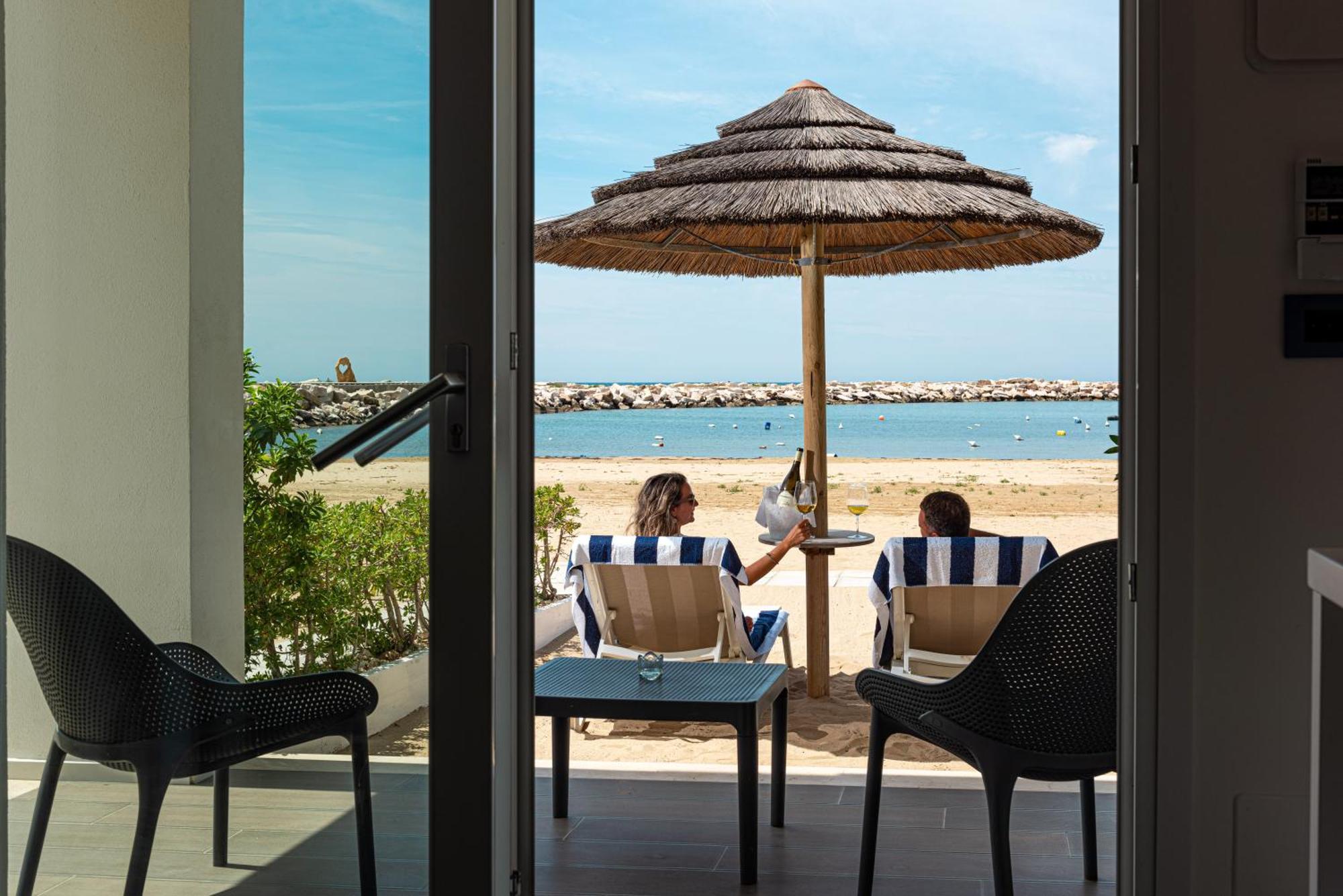 Marina Bay Beach Suites ペスキチ エクステリア 写真